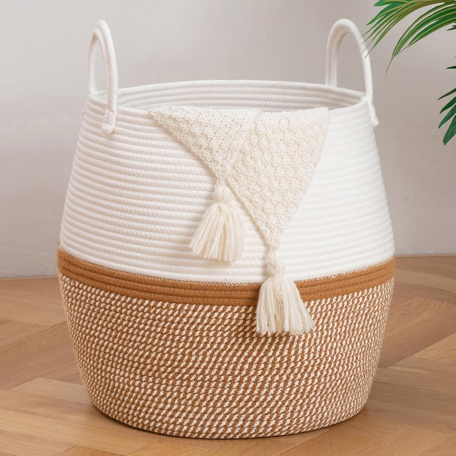 810knhCBFNL._AC_SL1500_.jpg 60L Blanket Storage Basket with Handle - Image 1
