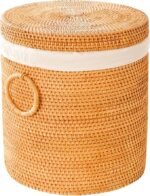 Round rattan laundry basket with lid, 110L capacity, with removable inner bag and mesh bag.