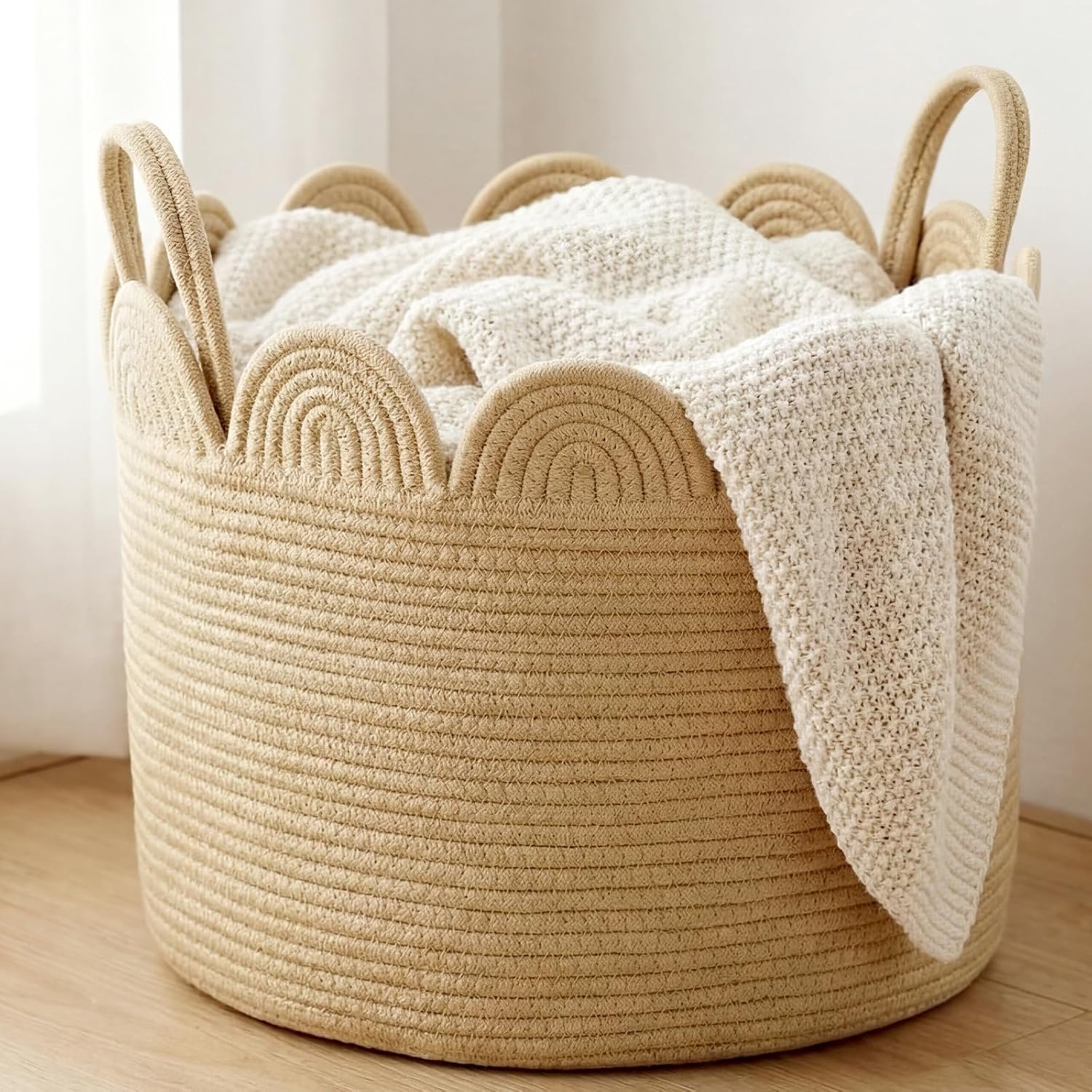 81ZMfxZLPeL._AC_SL1500_.jpg Large Round Woven Storage Basket, 16" x 16" x 14" - Image 1